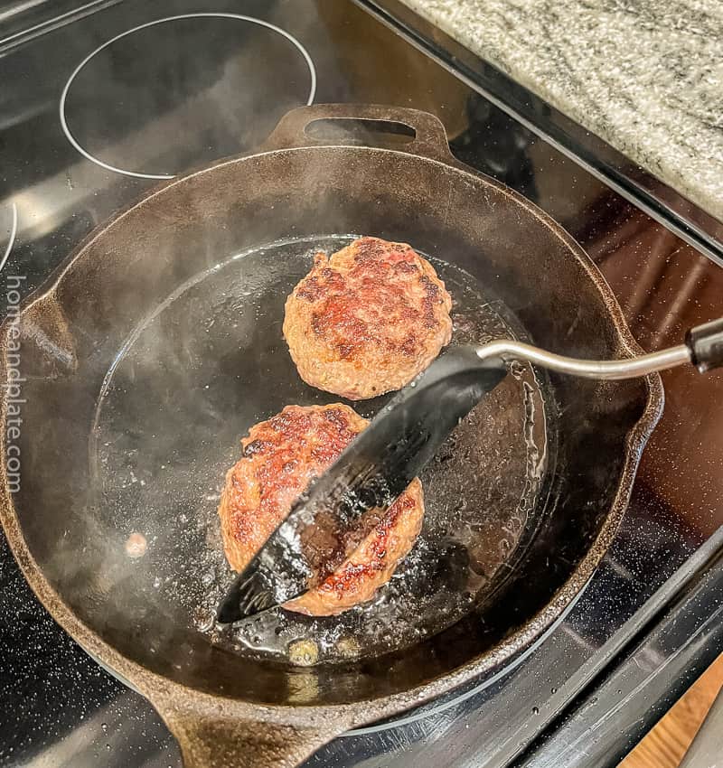 How to Make the Best Juicy Cast Iron Skillet Burgers Home&Plate